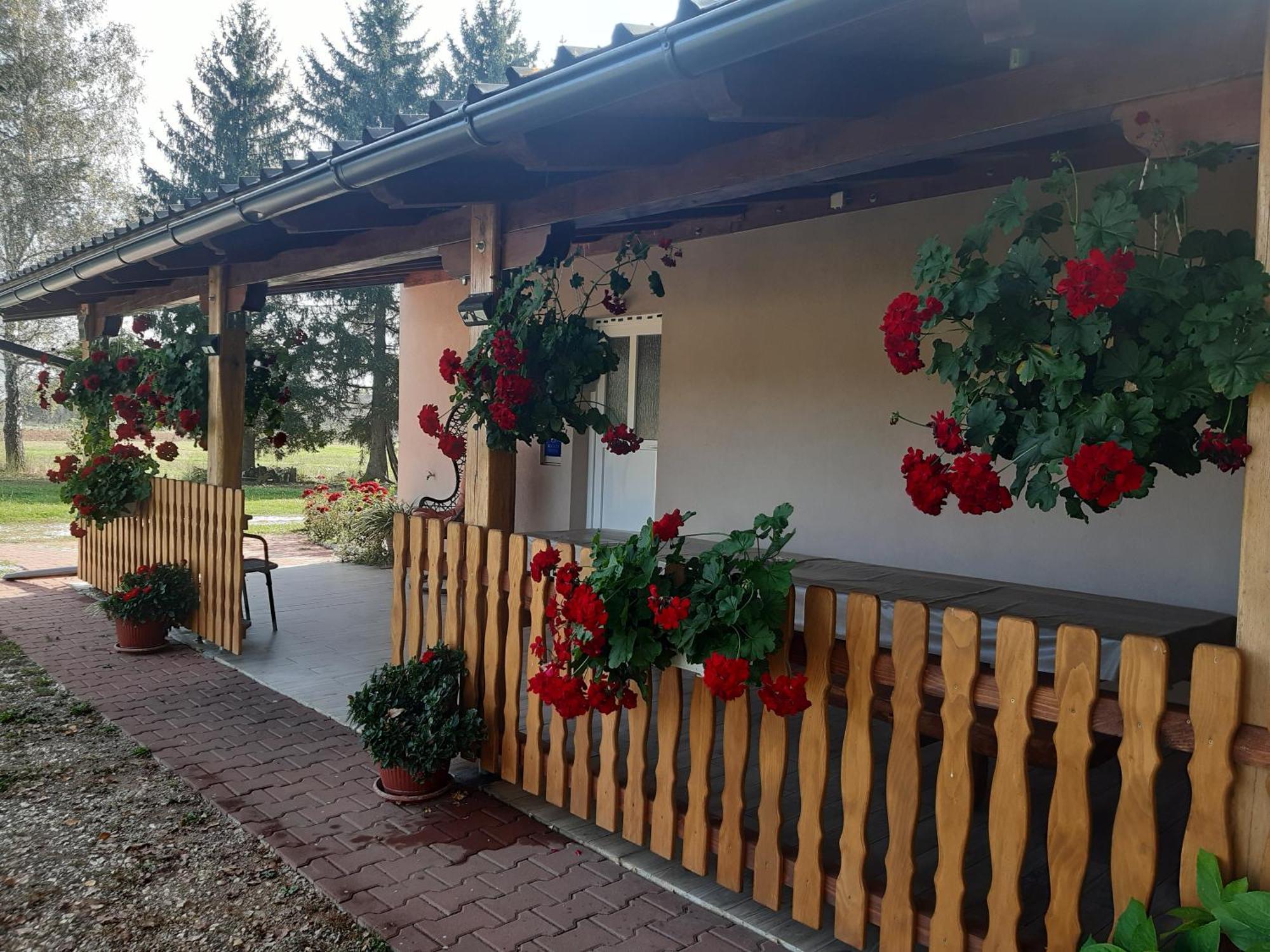 Kuca Za Odmor Lika Holiday home *